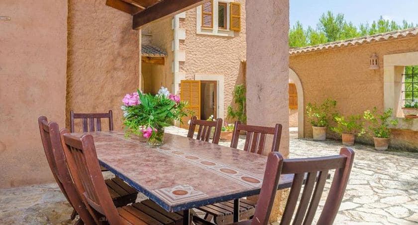 luxury villas mallorca to rent
